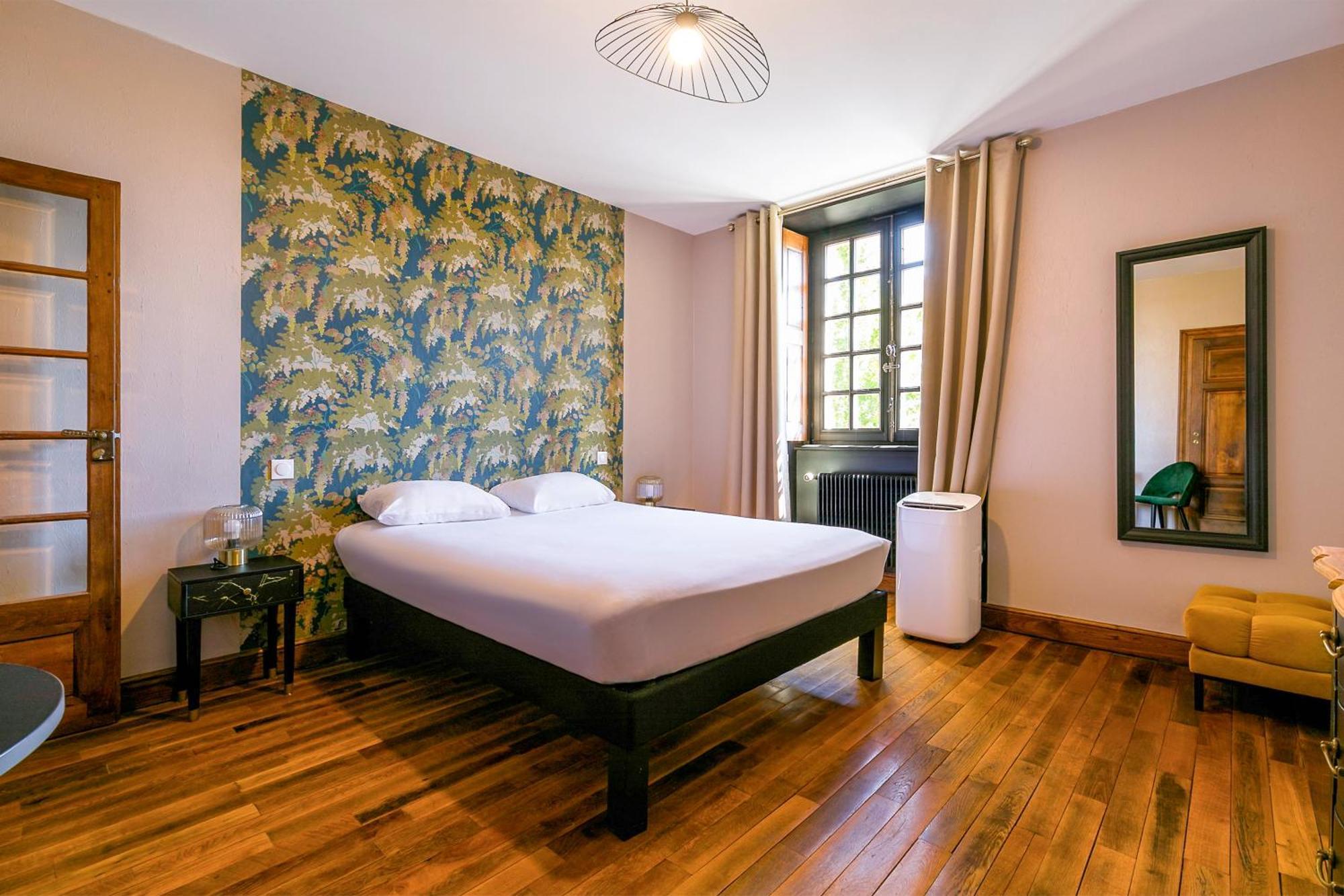 ホテル Ibis Styles Dijon Sud Domaine De Beauregard 21600 ロンヴィック エクステリア 写真