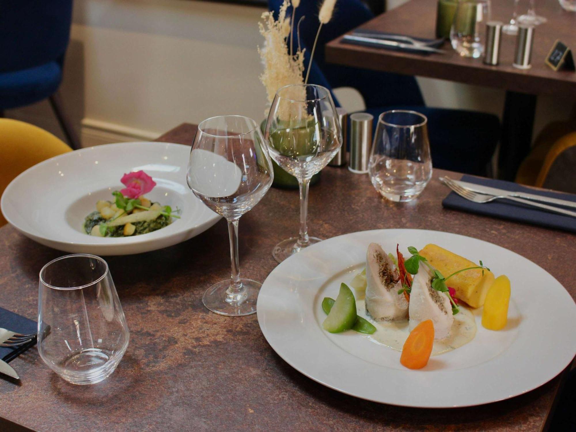 ホテル Ibis Styles Dijon Sud Domaine De Beauregard 21600 ロンヴィック エクステリア 写真