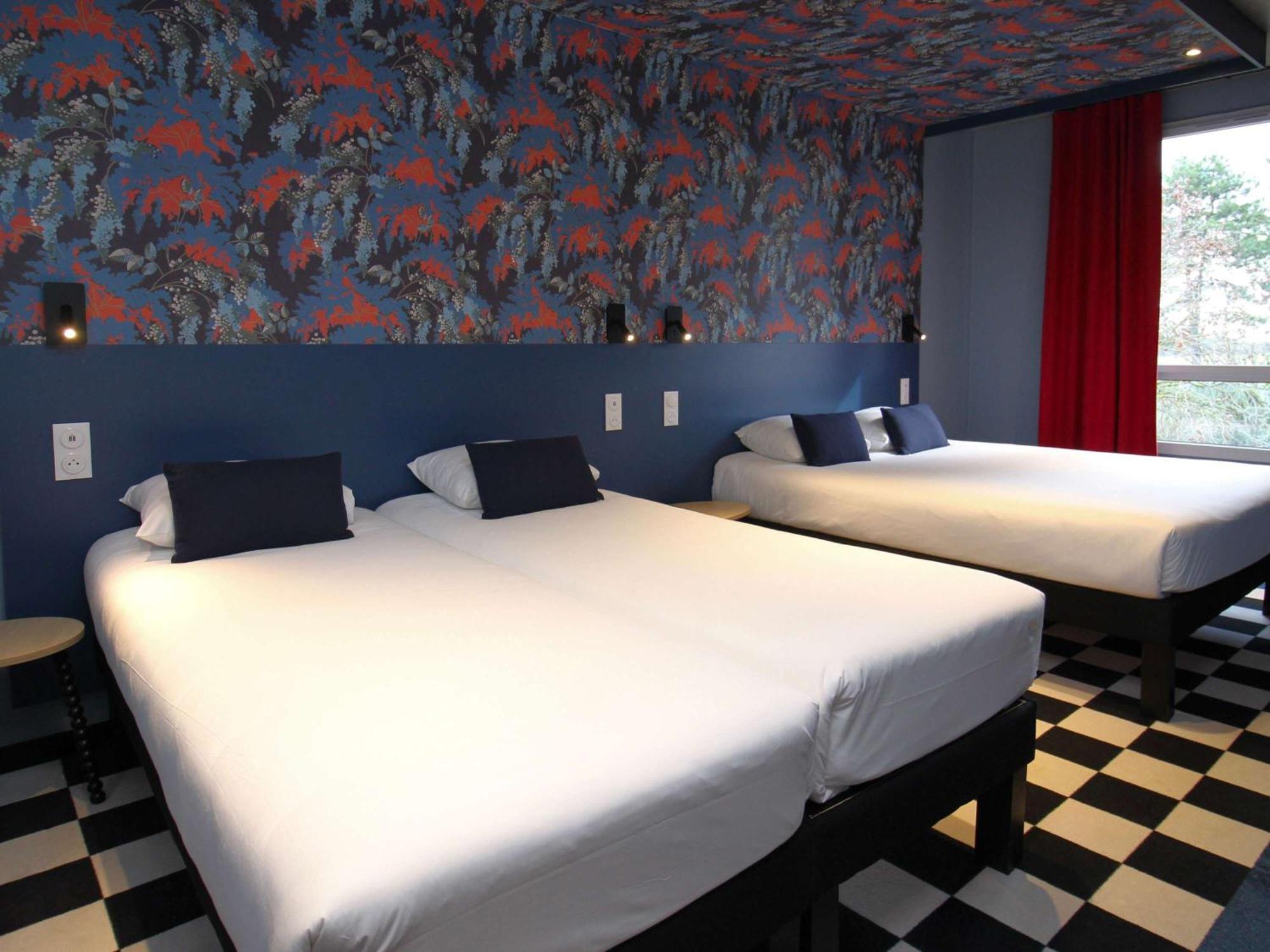 ホテル Ibis Styles Dijon Sud Domaine De Beauregard 21600 ロンヴィック エクステリア 写真